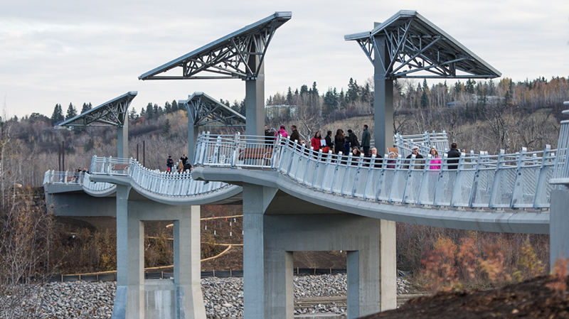 В Канаде есть искусство: мост Тервиллегар, изображение предоставлено Tourism Edmonton