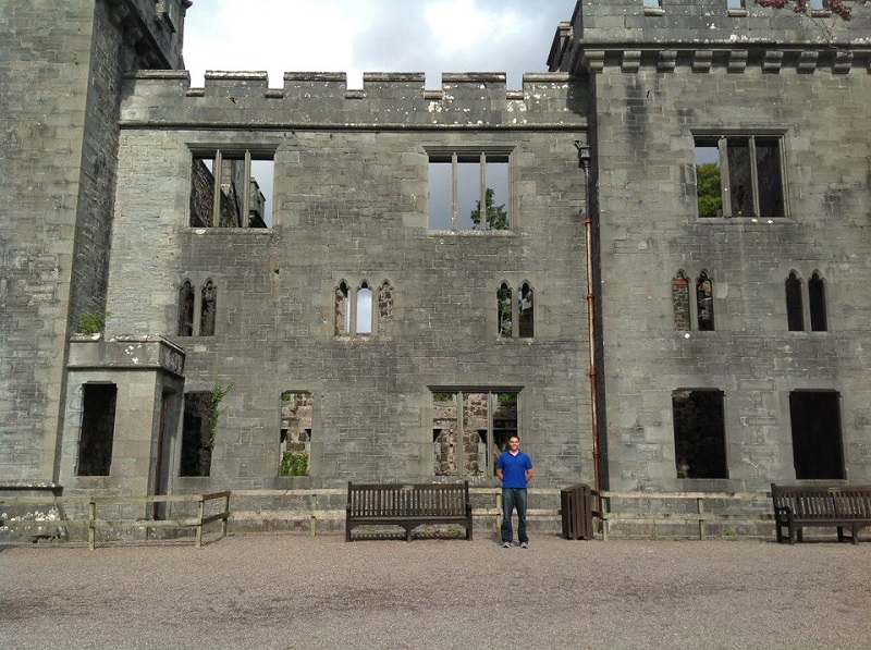 Viajando suas raízes - A jornada de volta para a Escócia - MacDonald Castle Full - Credit Kaeleigh MacDonald