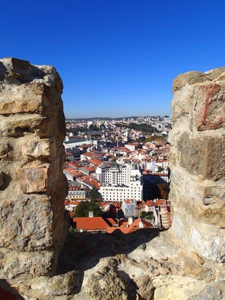 A vista do antigo Castelo de São Jorge - foto Debra Smith