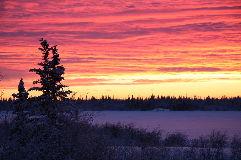 Coucher de soleil du solstice d'hiver à 2 h - Photo : JS Dinham