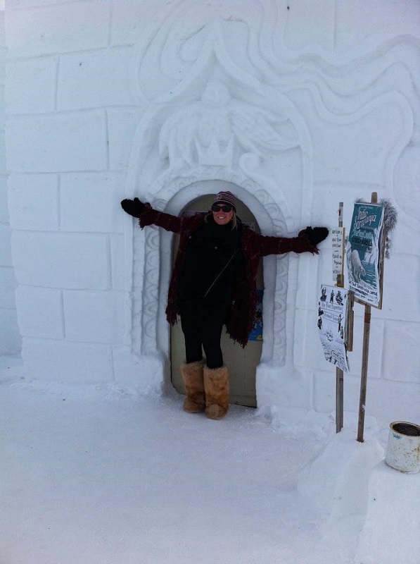 Castelo de gelo do norte do Canadá - Yellowknife - Foto: JS Dinham