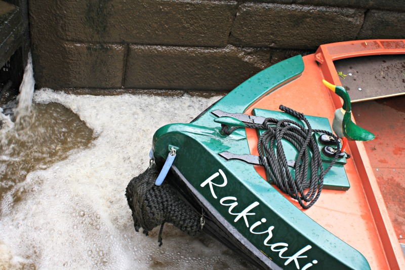 Is your family ready for a British canal boat holiday? Rakiriki