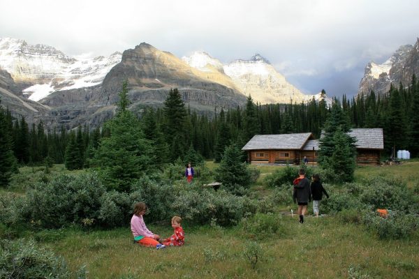 カナダ登山家クラブの宿泊施設は家族連れに最適です。 写真提供者TanyaKoob