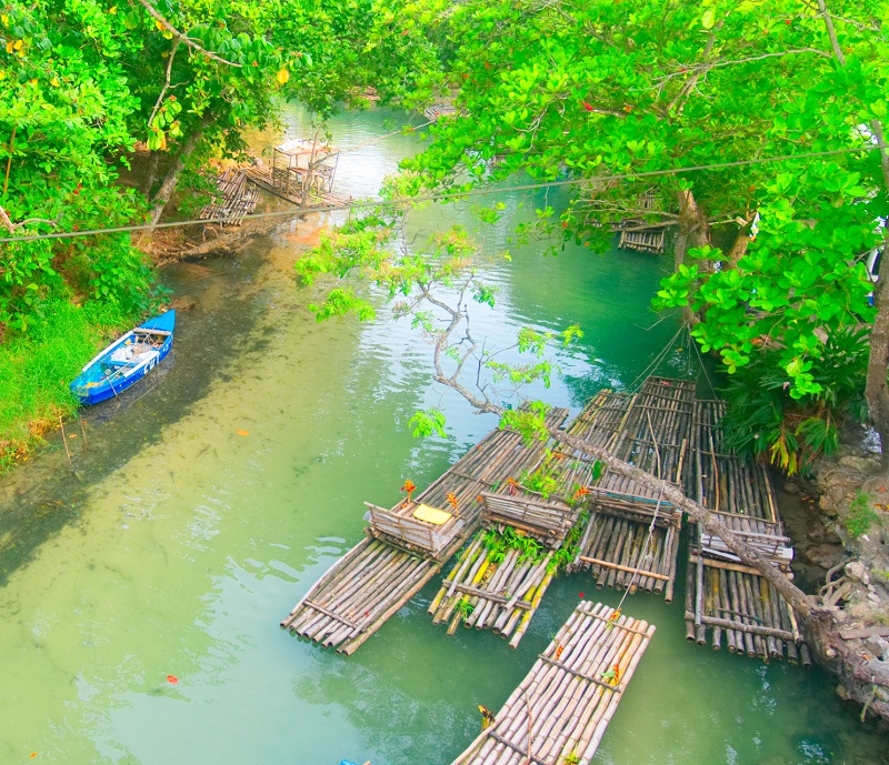 Rafting em rio branco em St. Mary, Jamaica - Ocho Rios