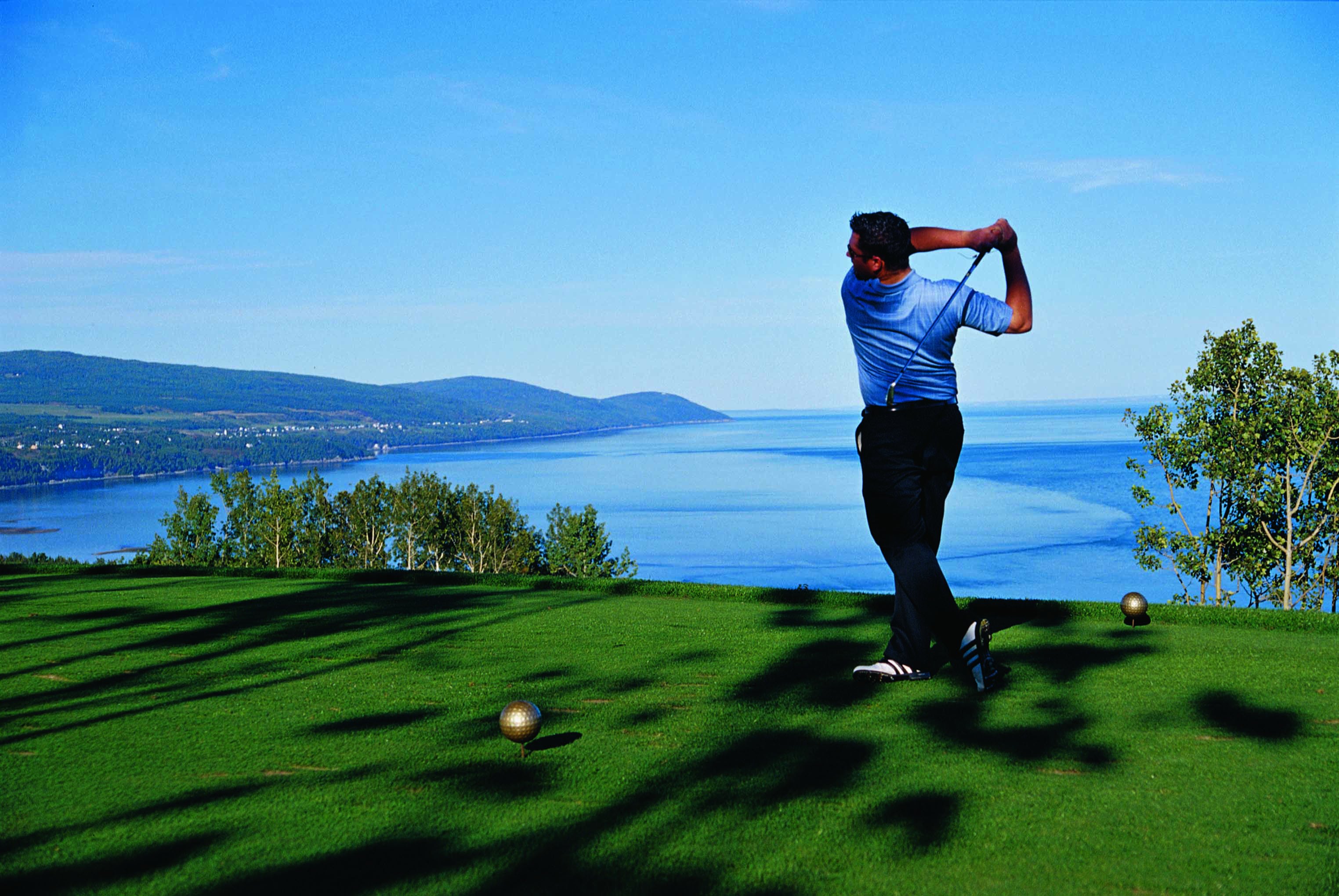 Golf à La Malbaie/Photo: Tourisme Charlevoix