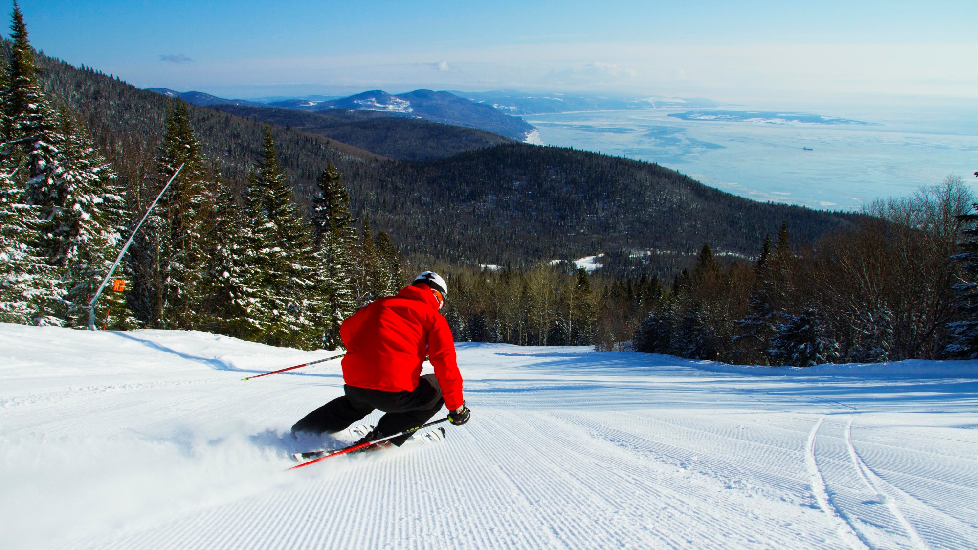 Le Massif de Charlevoix, em maneiras de explorar Charlevoix Charlevoix, Quebec, por Helen Earley