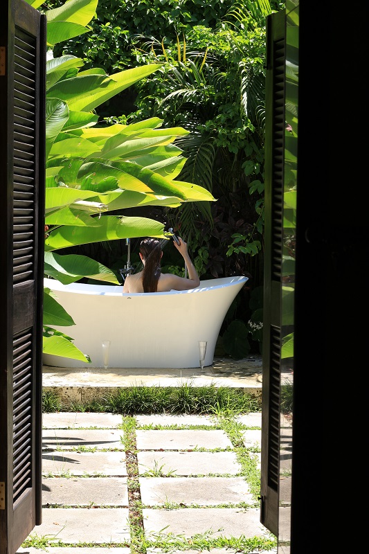 Living the Dream Jamaica – Badewanne – Adán Cano Cabrera