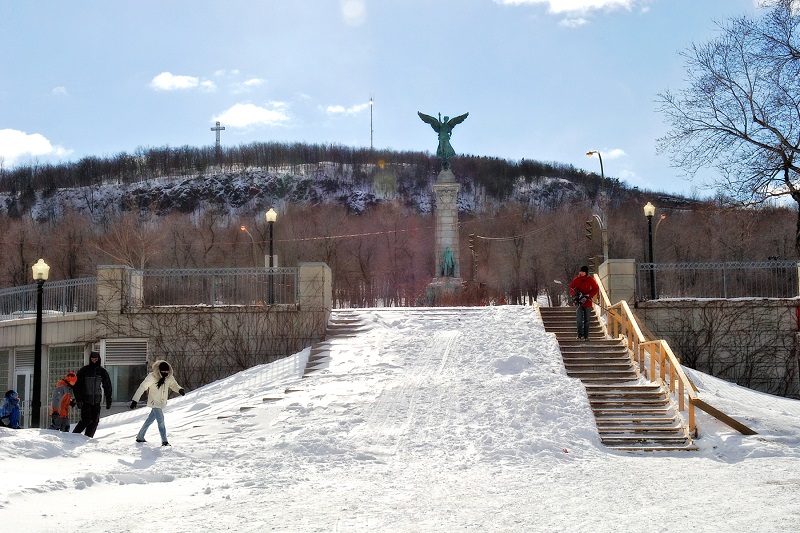 Winter-in-Montreal-Mount-Royal-Park-©-Ville-de-Montréal。