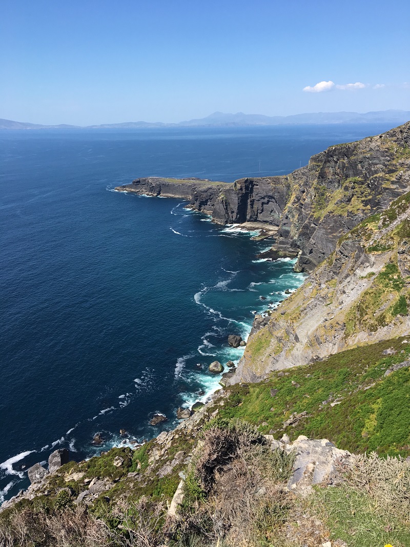 Wild Atlantic Way Ireland - Kerry Cliffs - 照片 Melody Wren