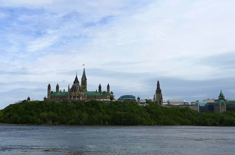 Parliament-fromRiver - Ottawa - Photo Adrienne Brown