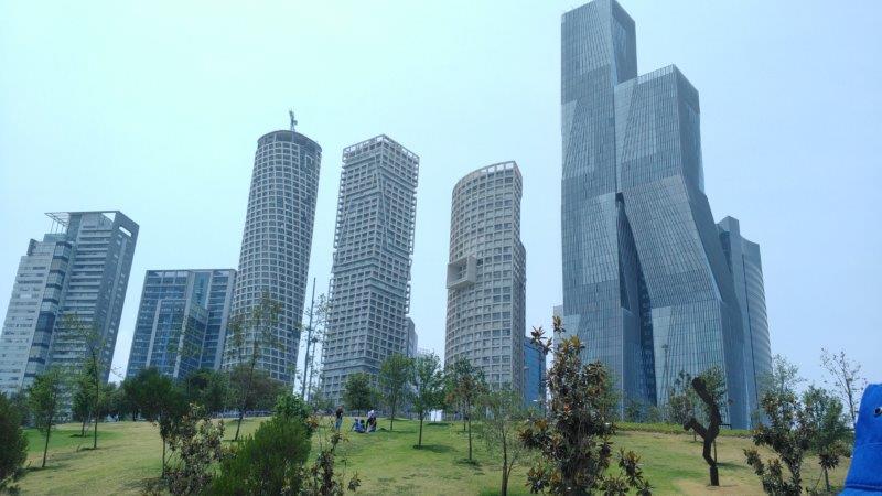 View of towers from Parque La Mexicana Photo Stephen Johnston