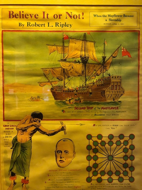 Плакат, утверждающий, что Mayflower был невольничьим кораблем. Фотография Хелен Эрли.