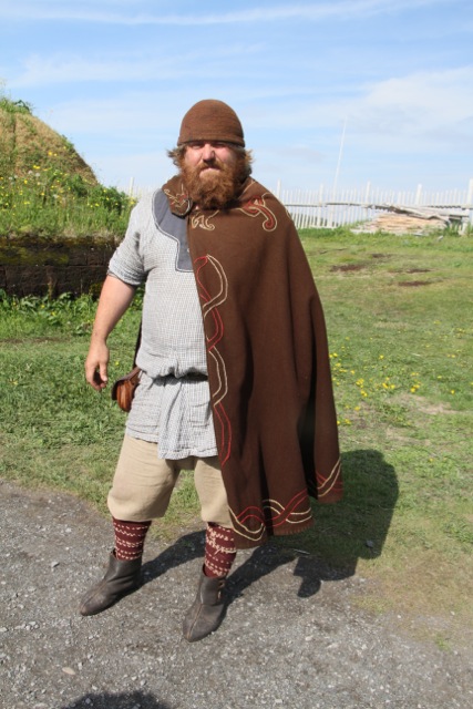 Children love asking questions to this Viking interpreter. - Photo Jan Feduck