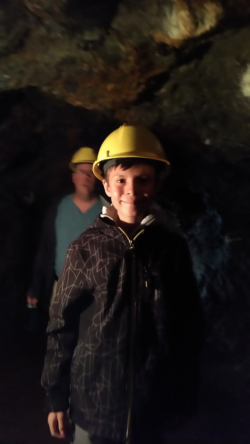 Quebec Eastern Townships - deep in Capelton mine - Photo Stephen Johnson