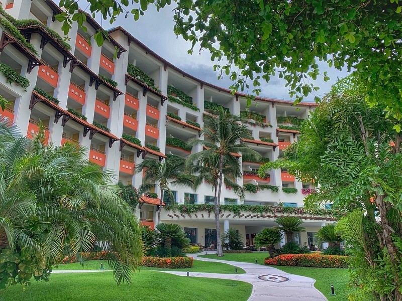 Оздоровительные люксы отеля Grand Velas Riviera Nayarit располагают собственными внутренними двориками на крыше, где можно заниматься спортом и отдыхать — Фото Кэрол Паттерсон
