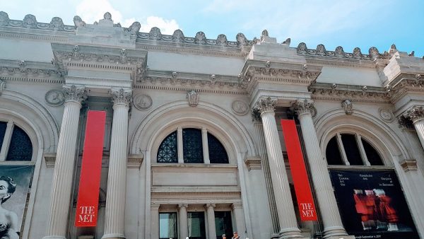 Exterior do Metropolitan Museum of Art em Nova York Foto Voula Martin