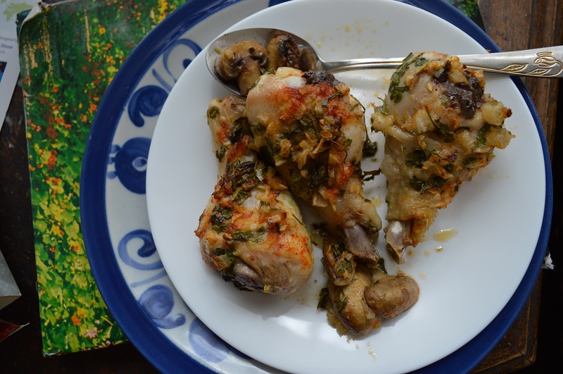 Israeli Cookalong - Chicken drumsticks roasted with mushrooms. Credit Miriam Kresh