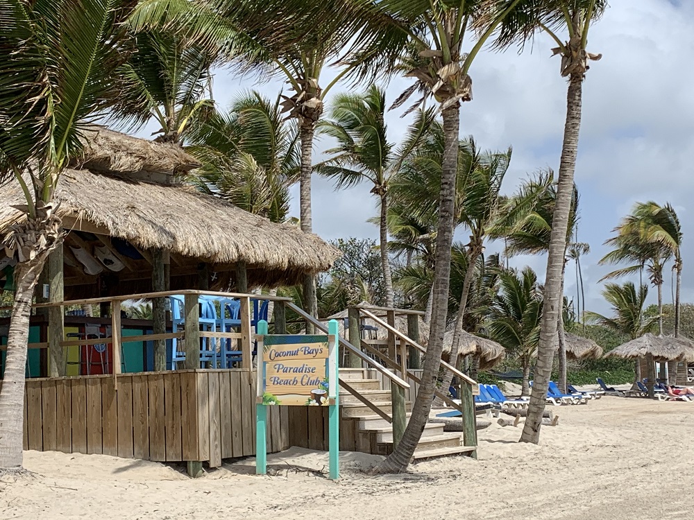 c. Paradise Beach Club bar St Lucia Photo Melody Wren