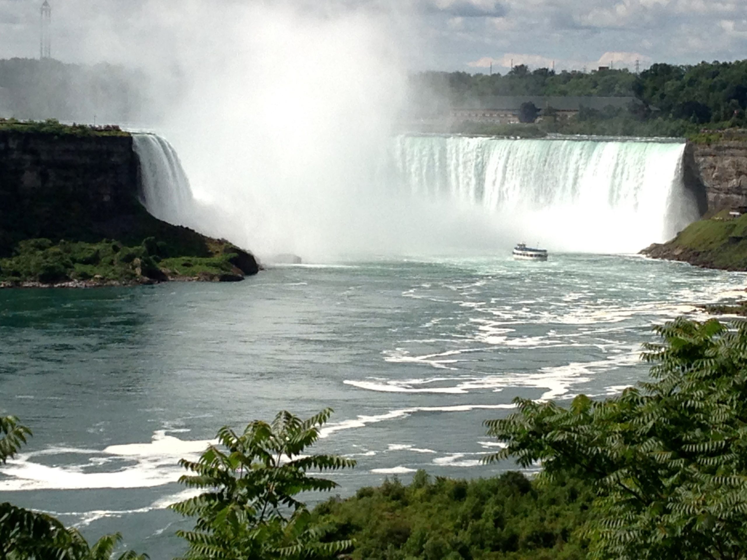 Foto de apertura de las Cataratas del Niágara_Credit Sabrina Pirillo