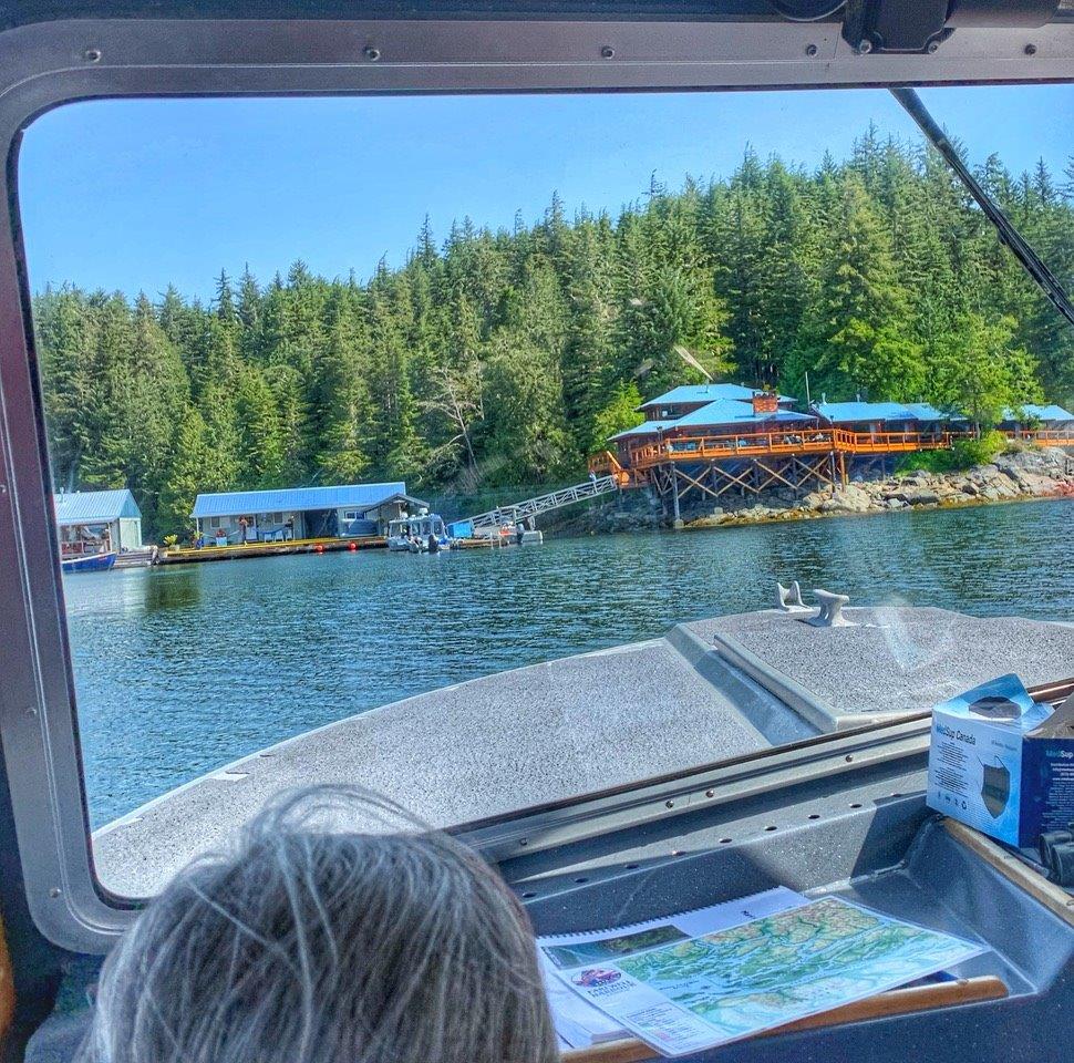 Approaching Farewell Harbour - Photo Carol Patterson