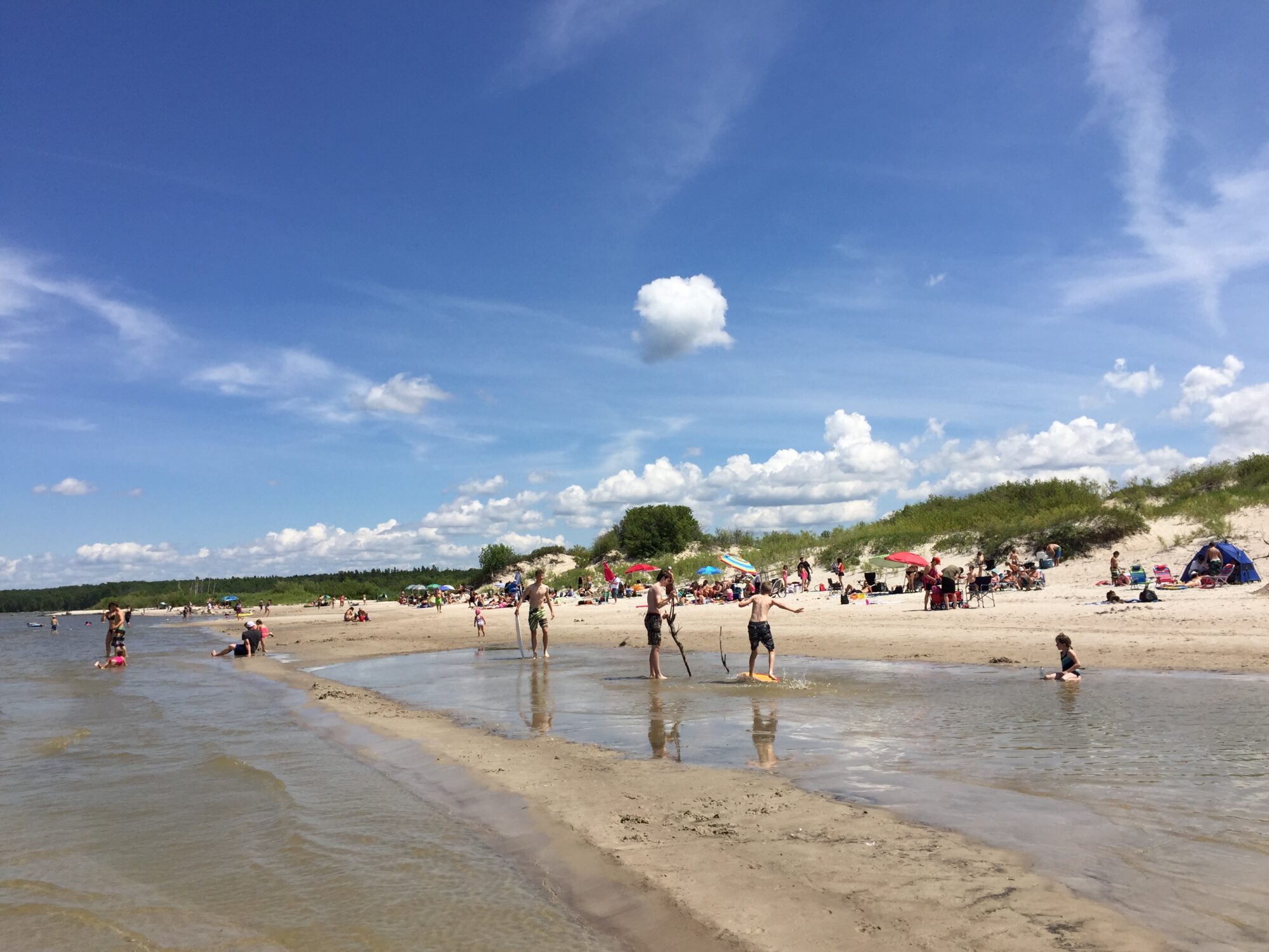 Grand Beach Provincial Park (Family Fun Canada)
